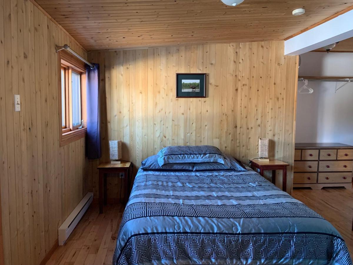 L'Auberge Refuge Du Trappeur Saint-Mathieu-du-Parc Eksteriør billede