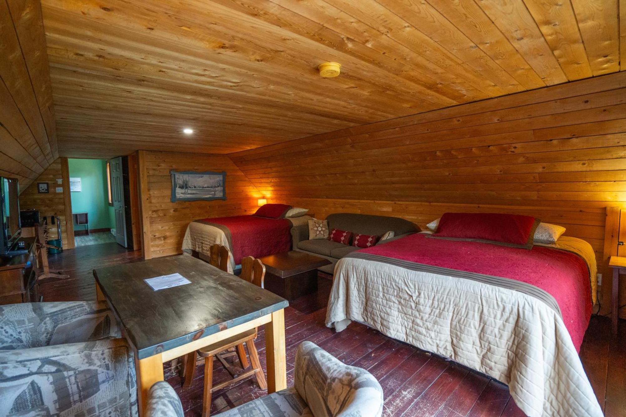 L'Auberge Refuge Du Trappeur Saint-Mathieu-du-Parc Eksteriør billede